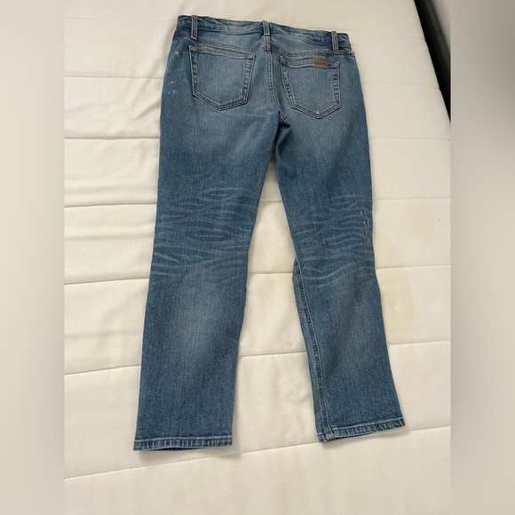 JOE’S CROPPED DISTRESSED DENIM JEANS - Picture 2 of 4